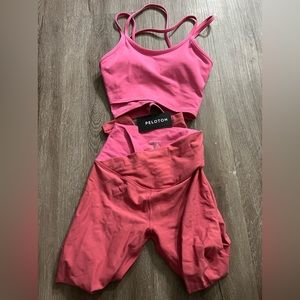 Peloton sports bra and leggings